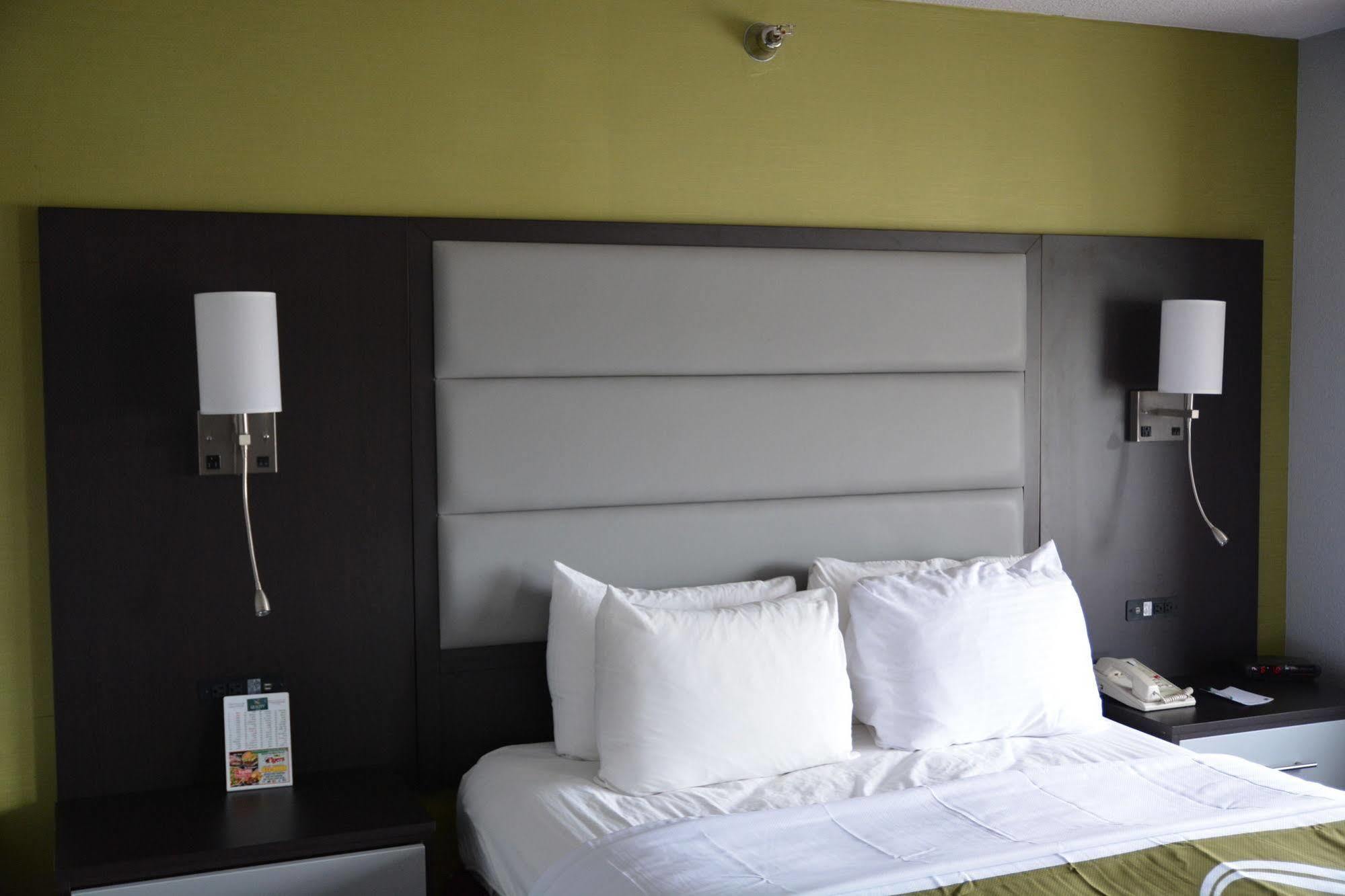 Quality Inn Grove City - Columbus South Εξωτερικό φωτογραφία